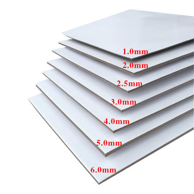 一面白色デュプレックス紙板 200Gsm 230Gsm 250Gsm 300Gsm 350Gsm 400Gsm 450Gsm