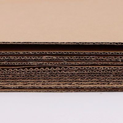4インチ単面波紋紙巻 18FT - 1/4インチAフルート 工芸用ラップ